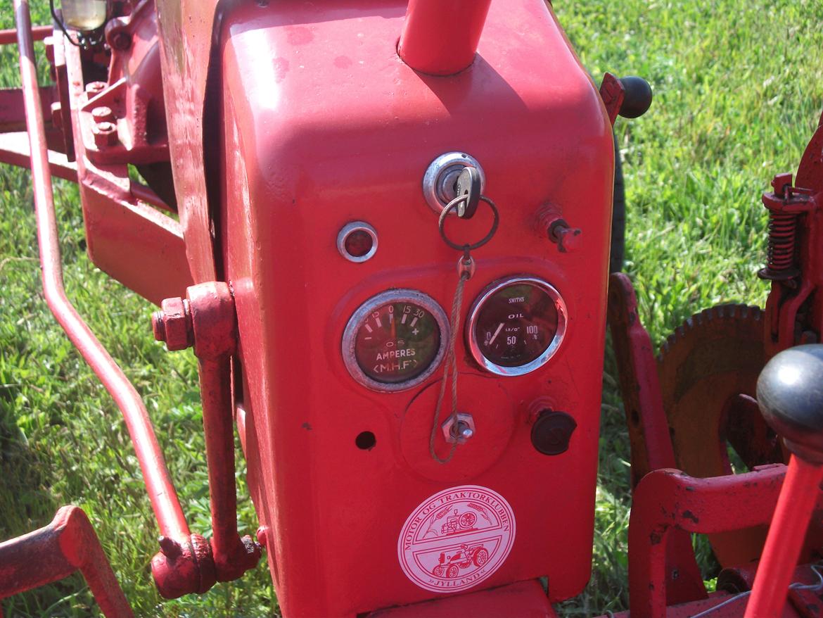 Massey Harris Pony 812 billede 6