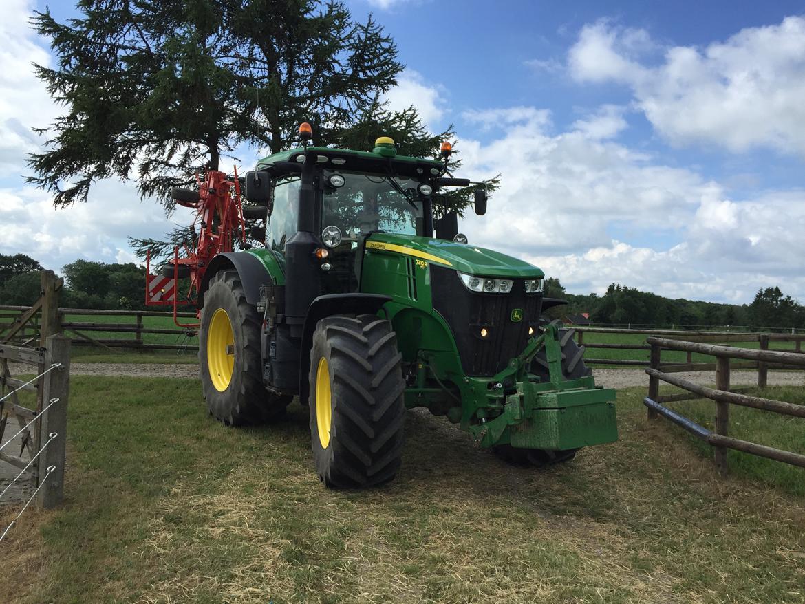 John Deere 7310R billede 25