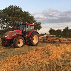 Valtra T202 Direct