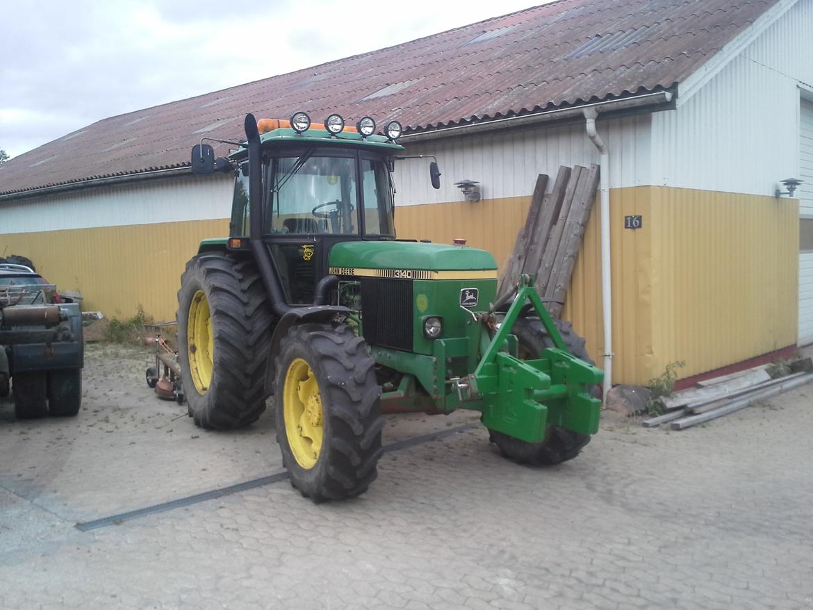 John Deere 3140 billede 22