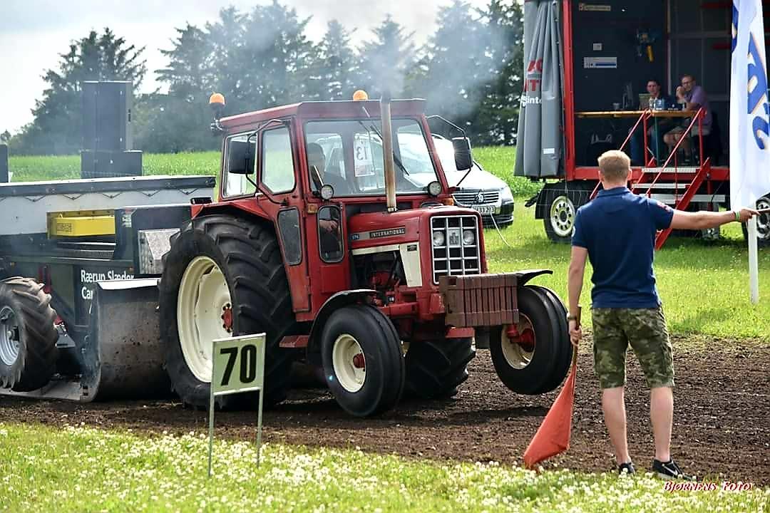 International Harvester 574 billede 9