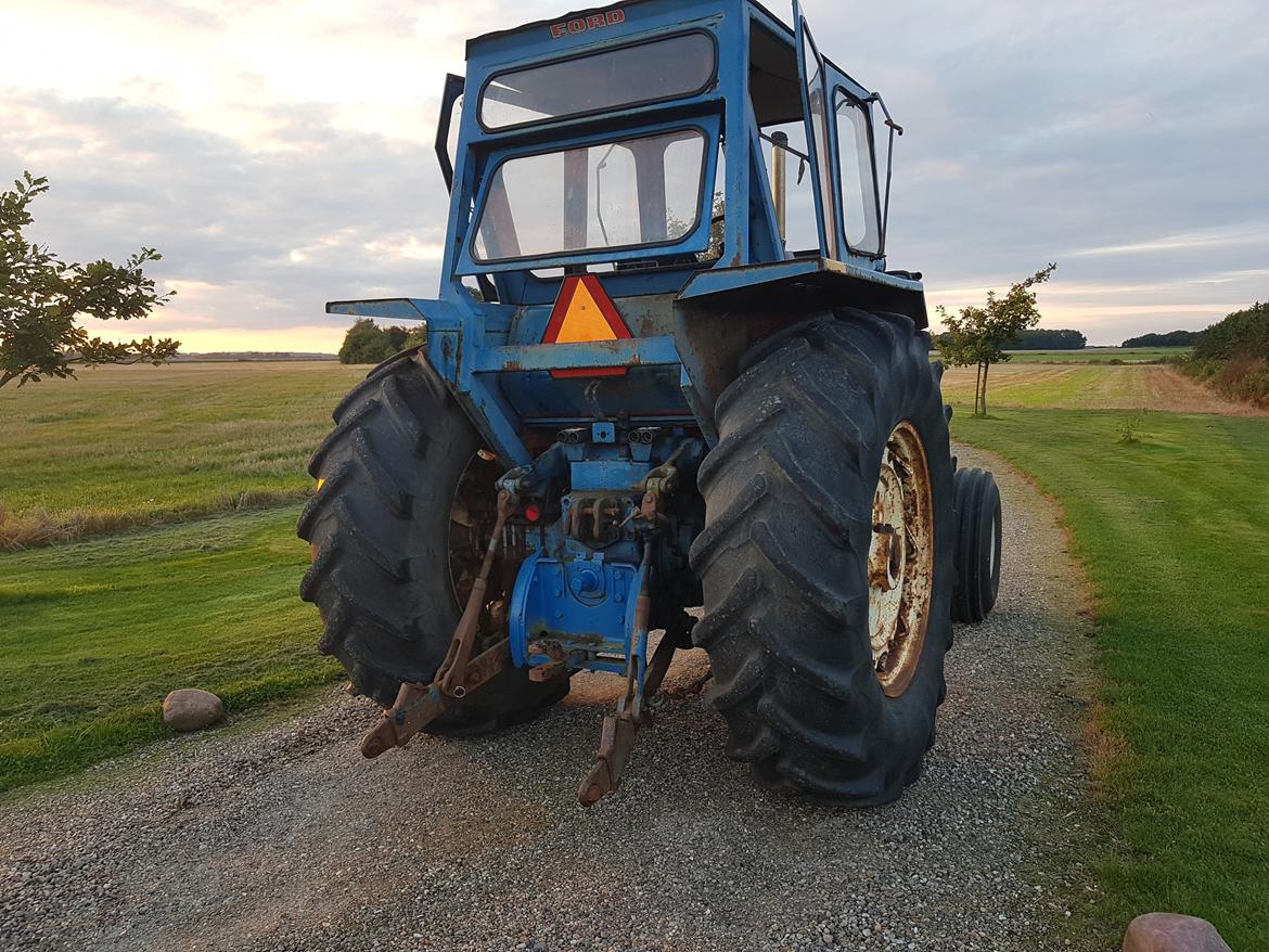 Ford 8000 billede 9