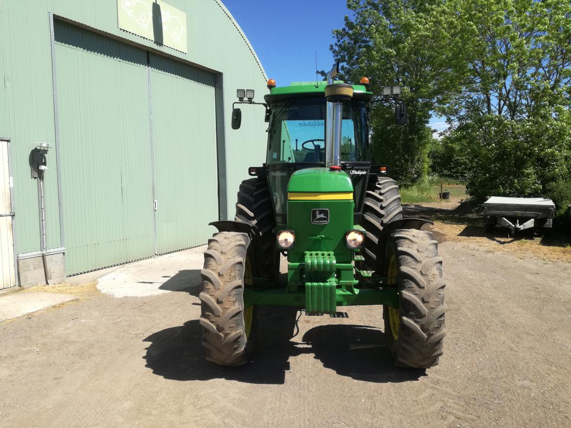 John Deere 3050 billede 3