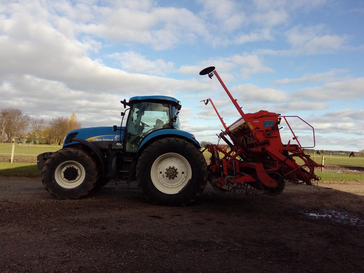 New Holland T7050 billede 1