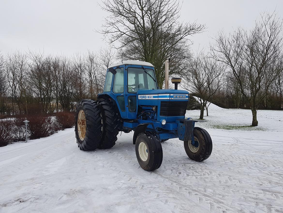 Ford 8700 - så fik jeg tvillinghjul til dyret  billede 27