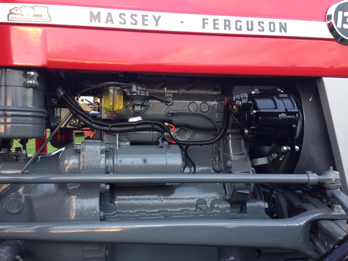 Massey Ferguson 135 billede 14
