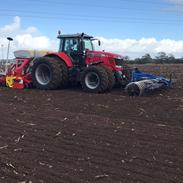 Massey Ferguson 7620 Dyna VT exclusive