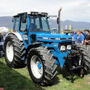 Ford 7810