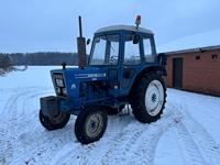 Ford 5600