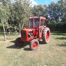 Volvo BM 400 Buster