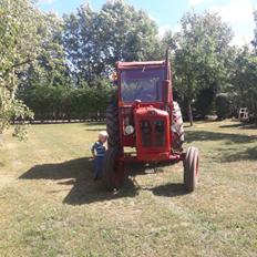 Volvo BM 400 Buster