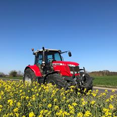 Massey Ferguson 7618