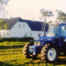Ford 7810