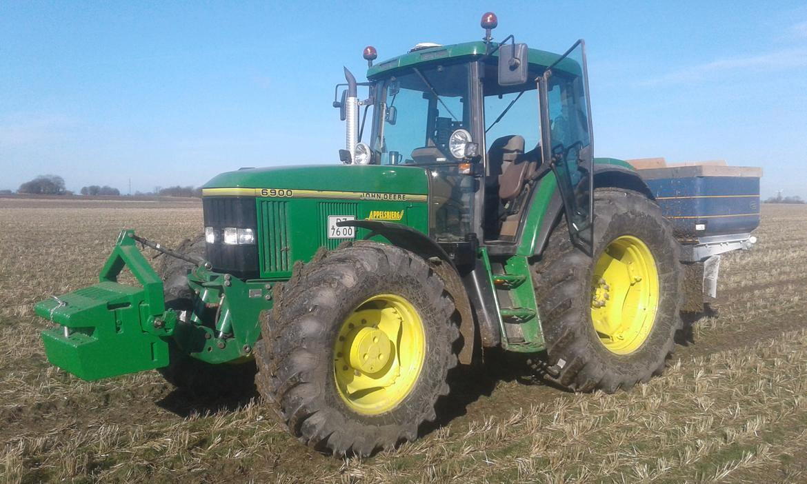 John Deere 6900 - Det er næsmest som at få ny traktor hvis man ser bort fra t der står 7800 på timetælleren billede 41