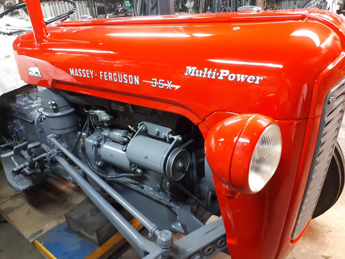 Massey Ferguson 35 X m multipower  3 cyl diesel billede 1