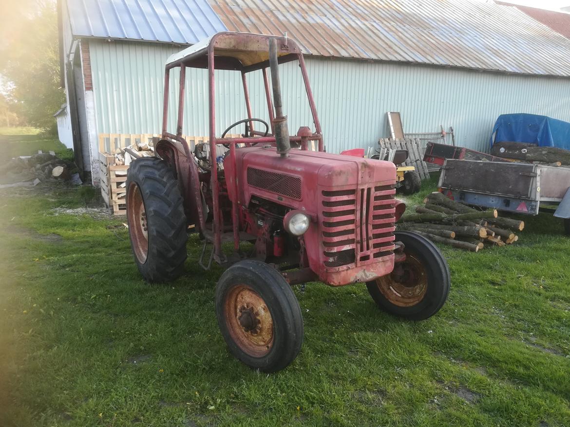 International Harvester b275 universal billede 6