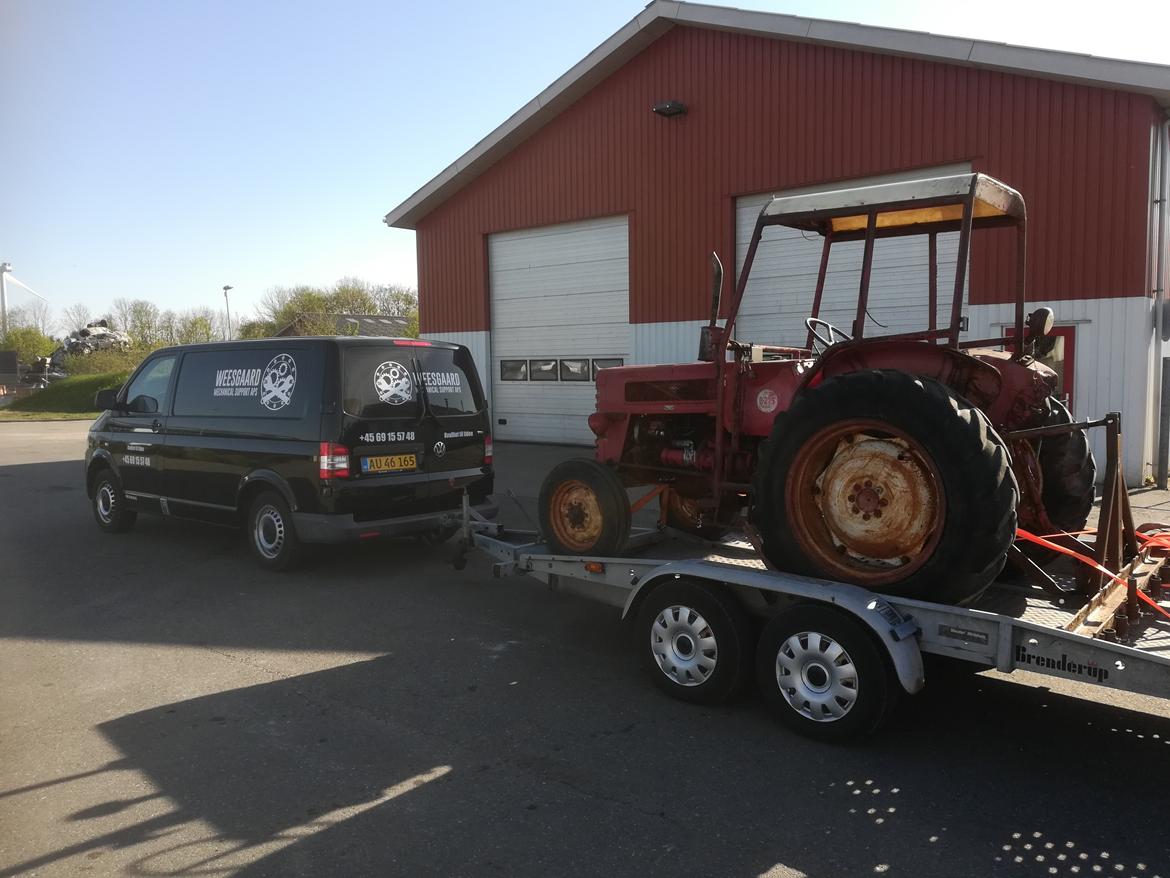 International Harvester b275 universal billede 7