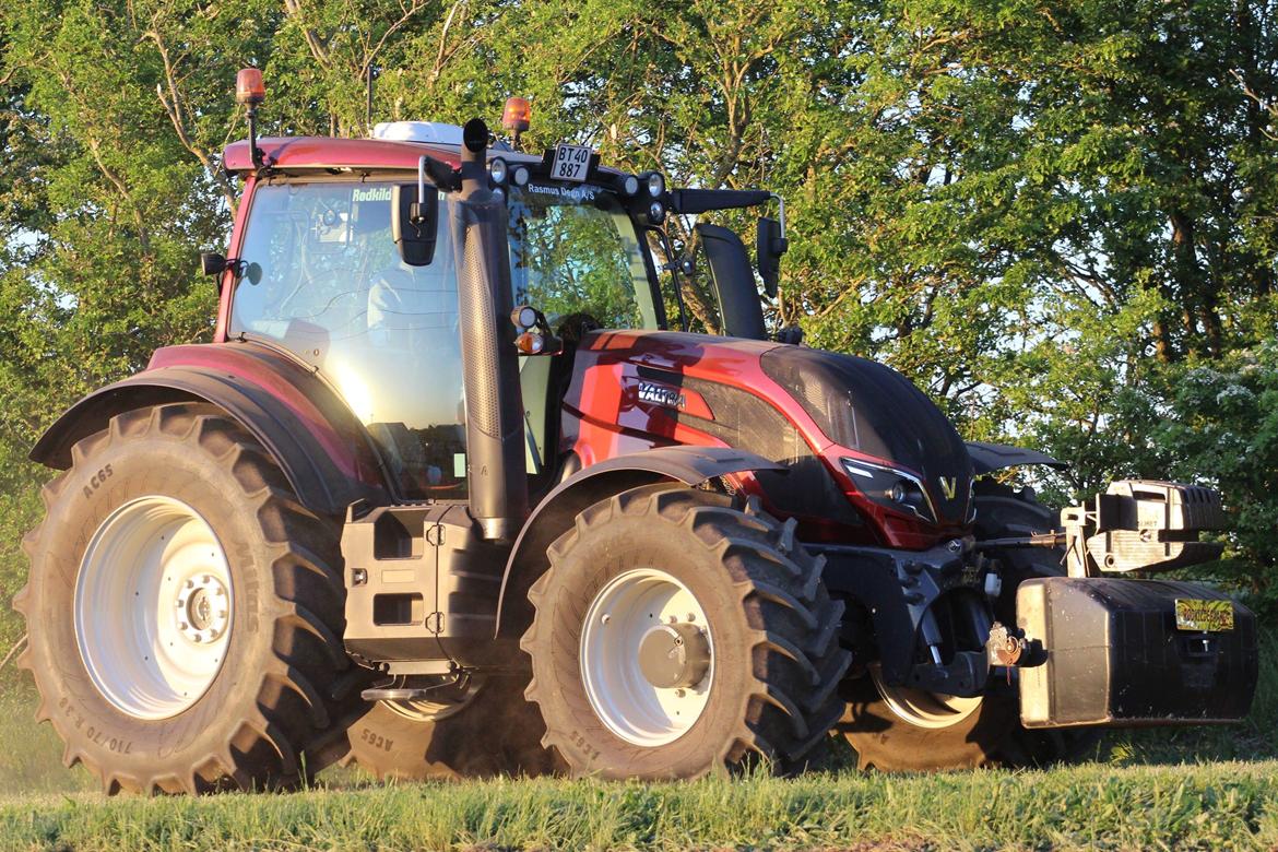 Valtra T254 Versu ST billede 1