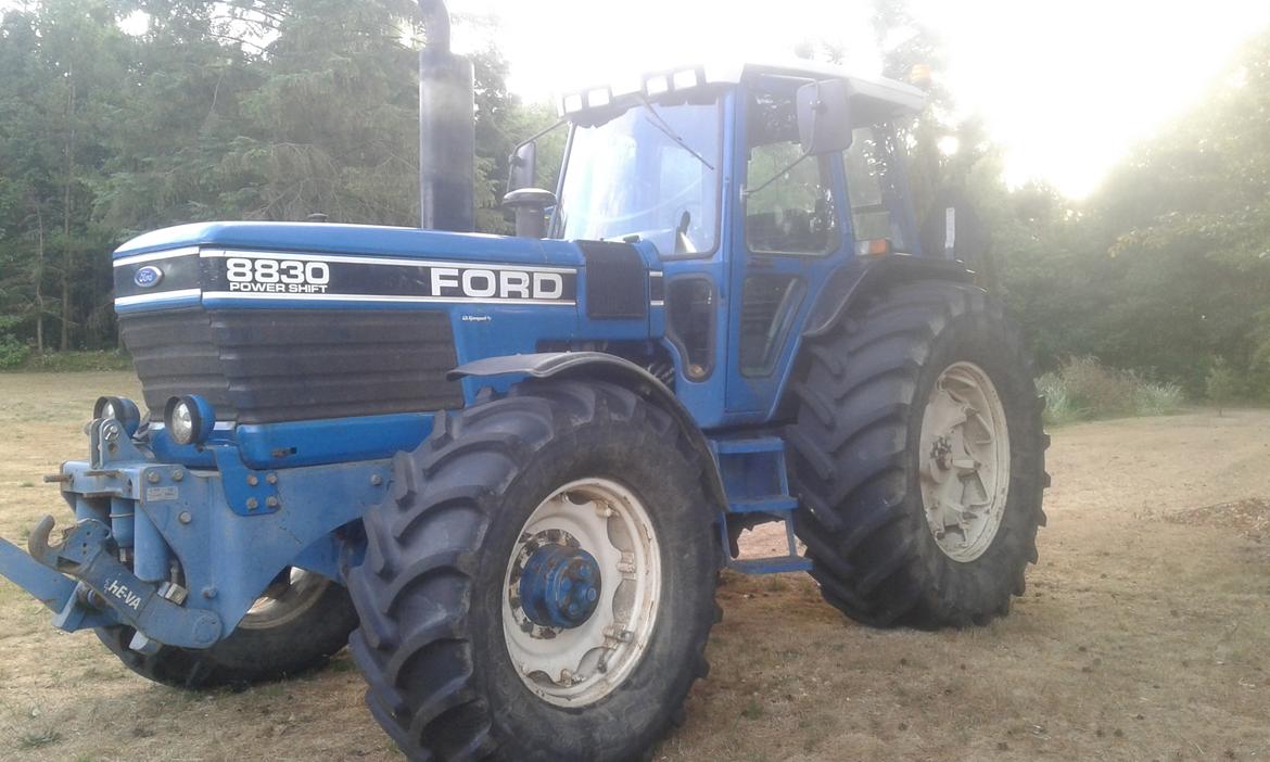 Ford 8830 powershift billede 5