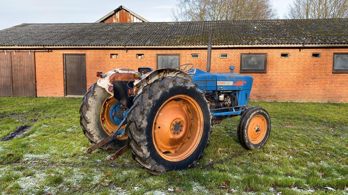 Ford 3000Y - SOLGT billede 3