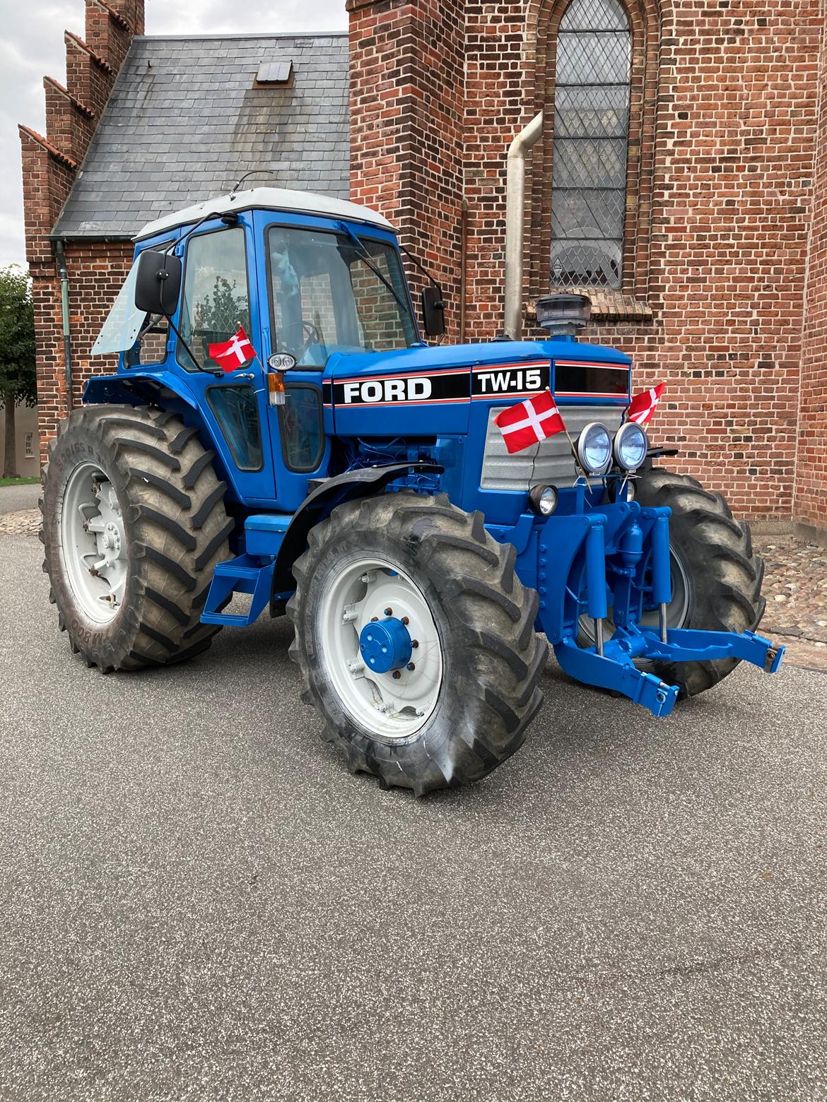 Ford Tw 15 ejer billede 11