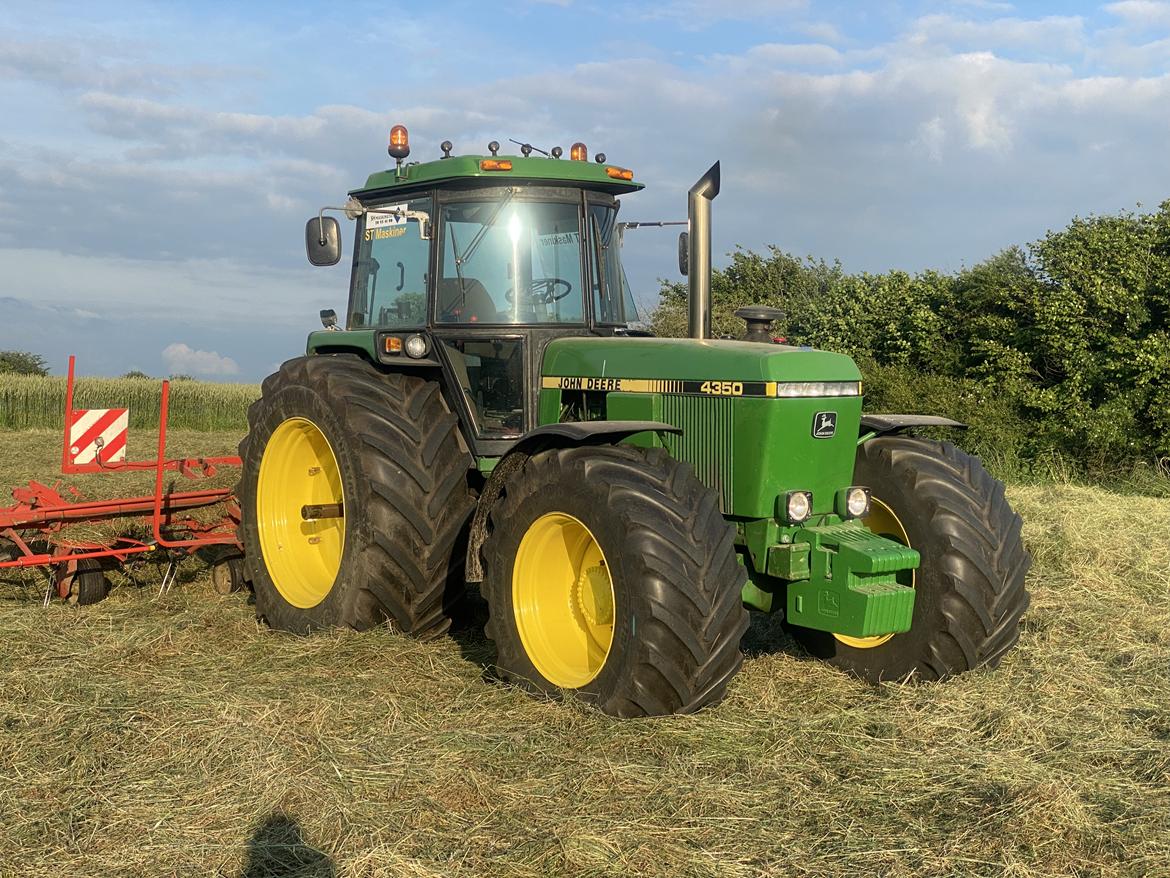 John Deere 4350 billede 1