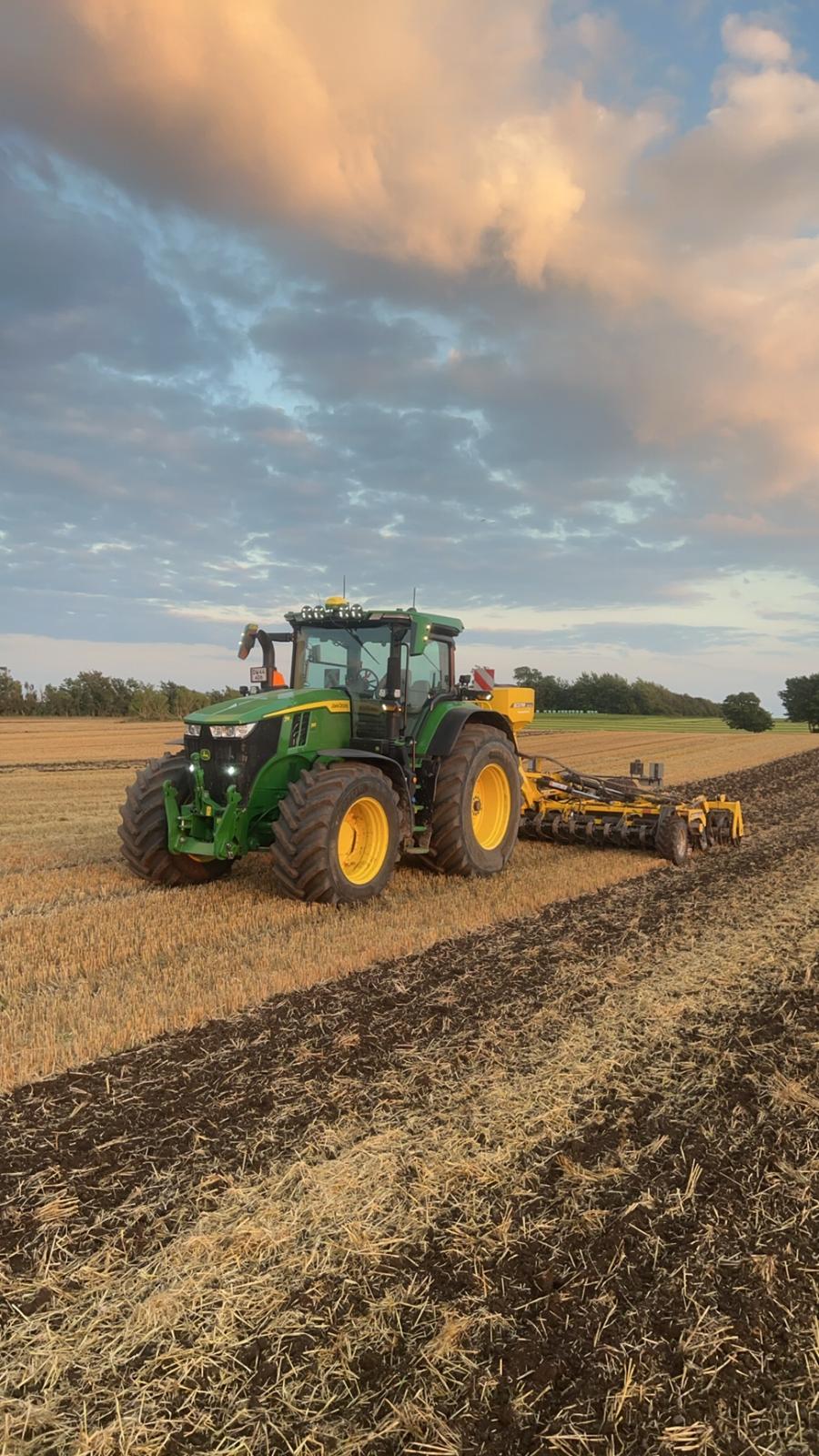 John Deere 7R310 billede 2