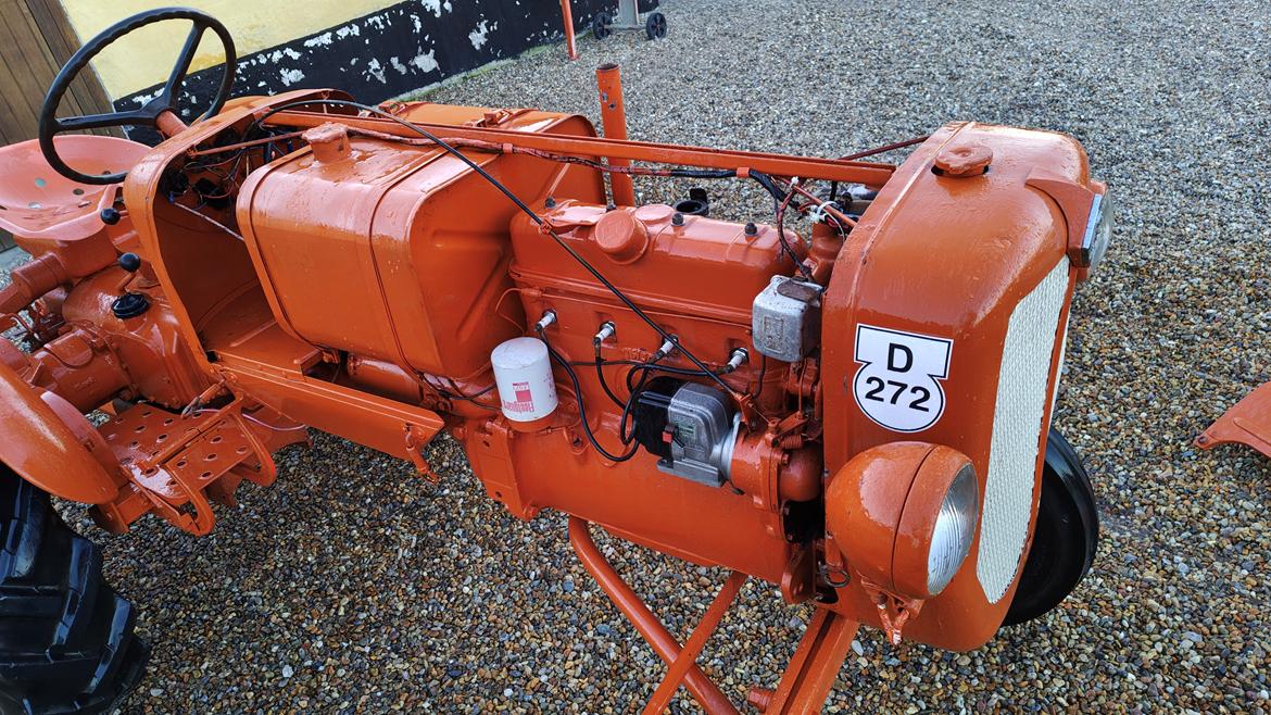 Allis Chalmers D-272 billede 11