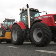 Massey Ferguson 7495