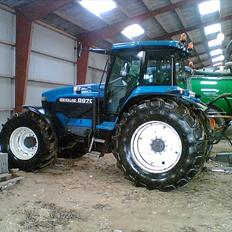 New Holland 8970