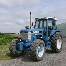 Ford 8210 FORCE II