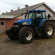 New Holland TM 190