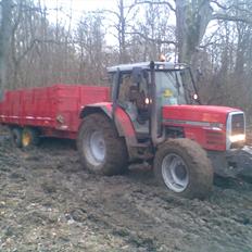 Massey Ferguson 8110