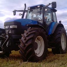 New Holland TM 135