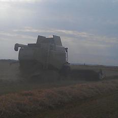 Valtra 8350