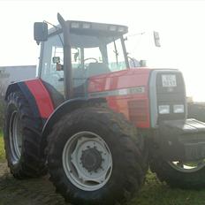 Massey Ferguson 8130