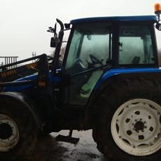 New Holland TL 90