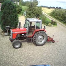 Massey Ferguson 699