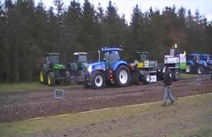 New Holland T6080 PowerCommand - Til træk i Uhe billede 20