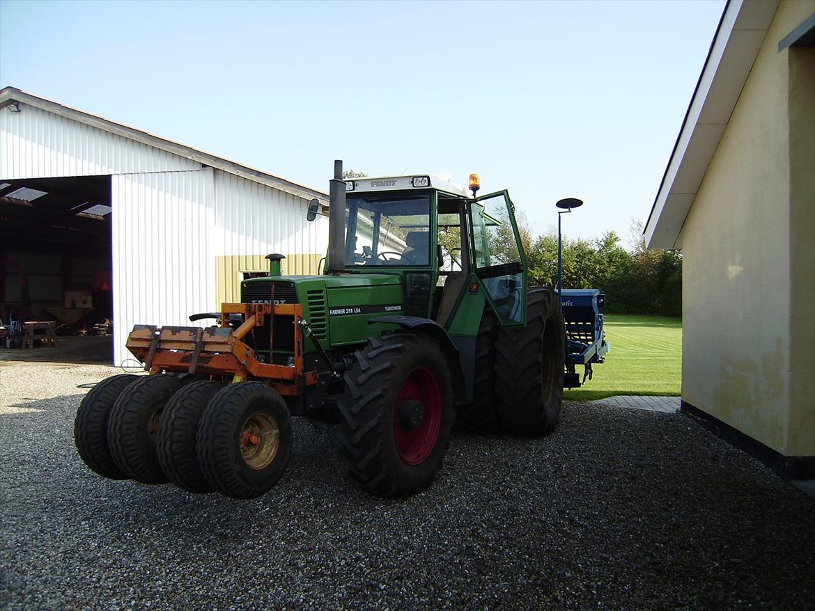 Fendt 311 LSA TURBOMATIC billede 1