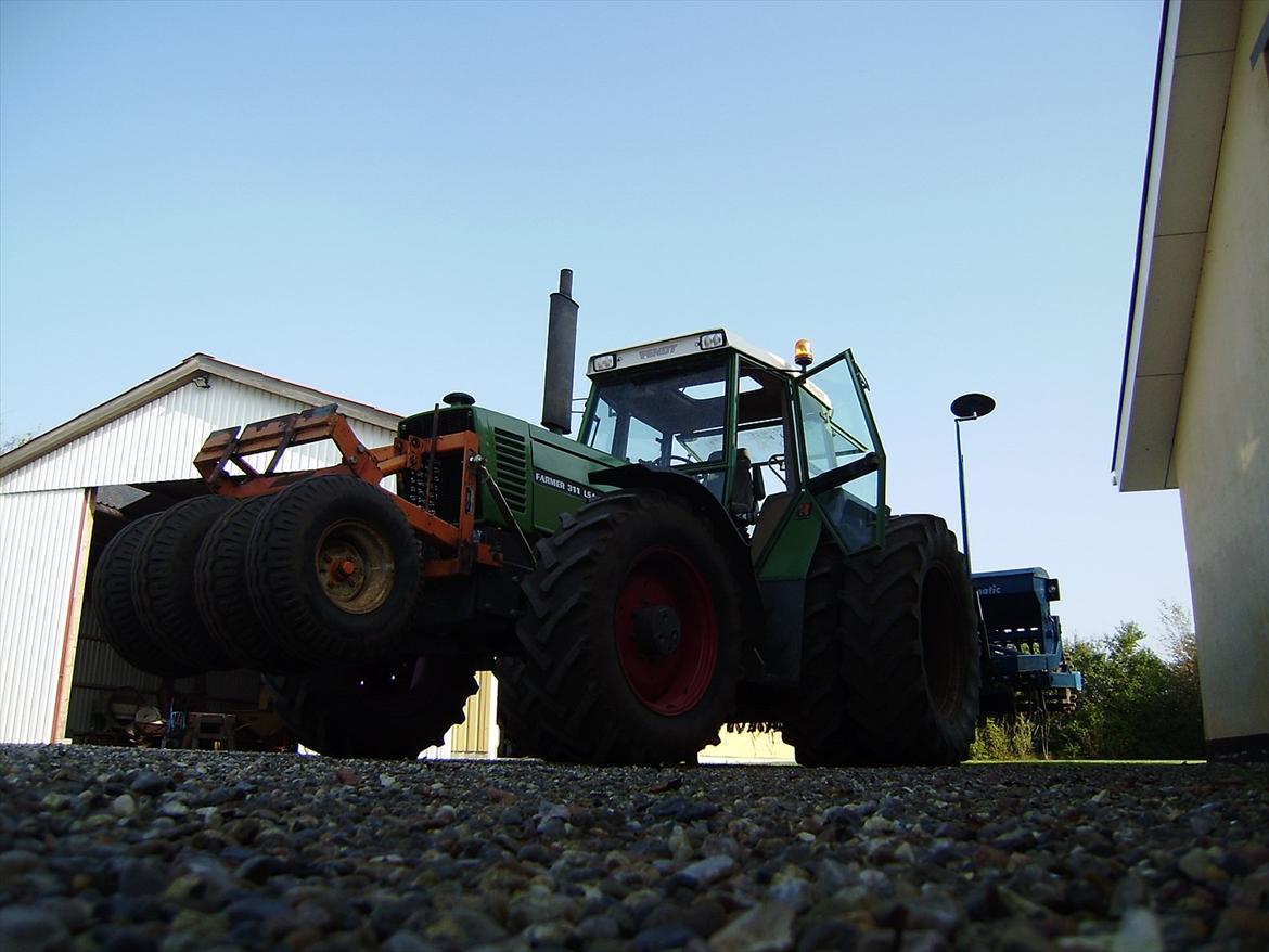 Fendt 311 LSA TURBOMATIC billede 2