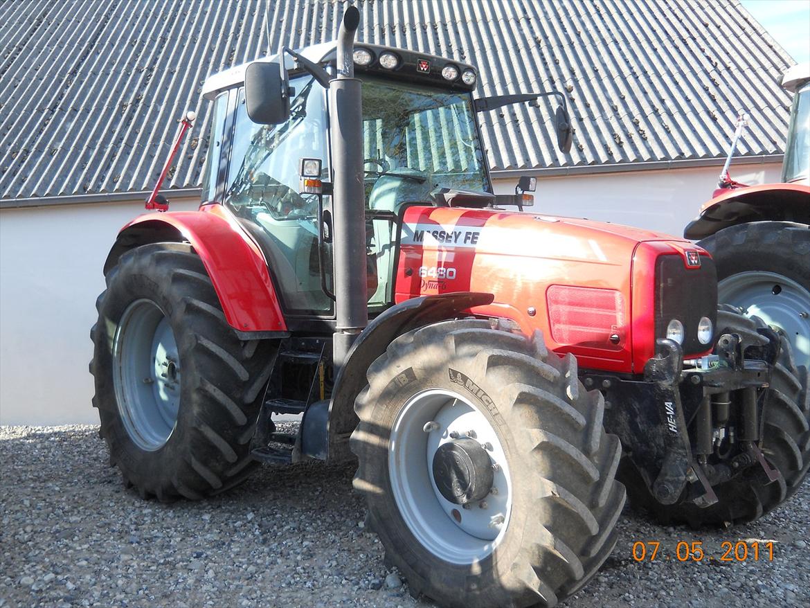 Massey Ferguson 6480 dyna 6 - vaske dag for alle traktor så skulle vi dag lige have et billede eller to  billede 2