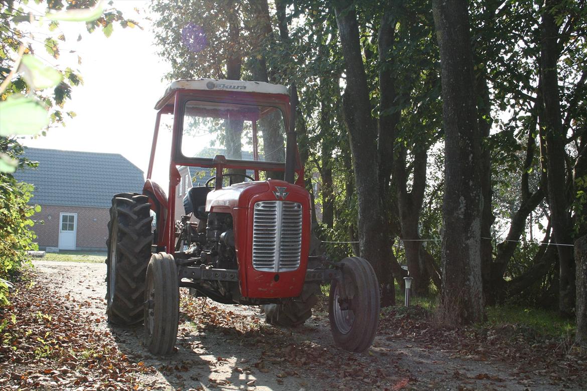 Massey Ferguson 35X - ja taget er noget rusten men tæt!  billede 4