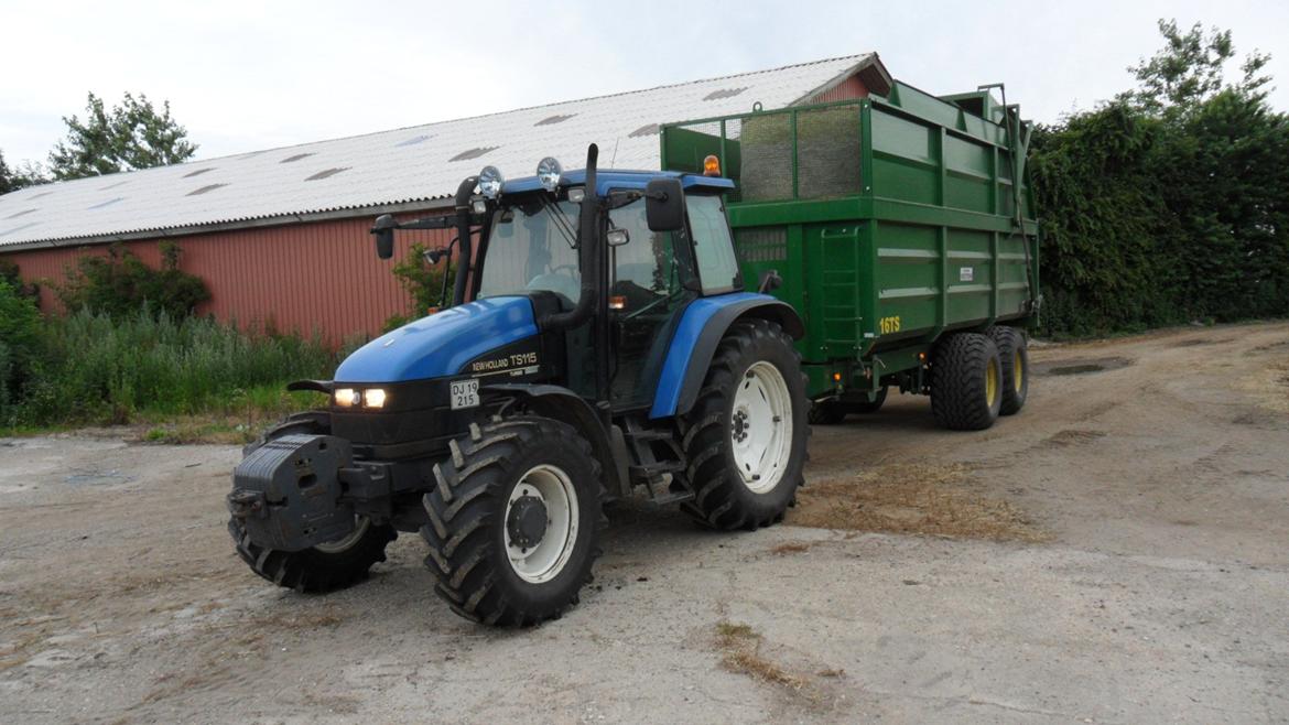 New Holland TS 115 billede 5