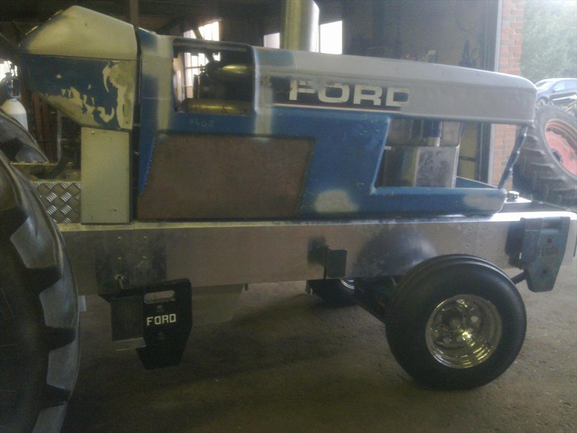 Ford 8830  (Farmstock) billede 7