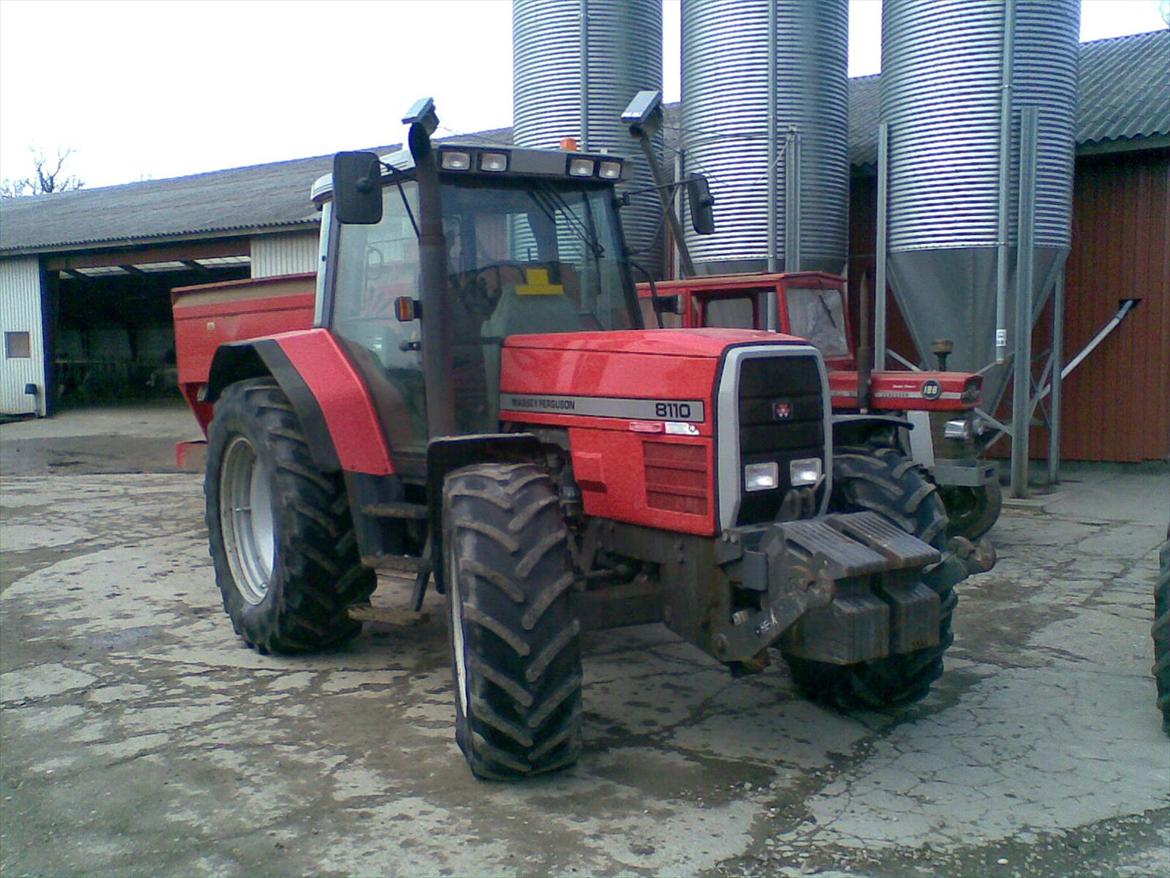 Massey Ferguson 8110 billede 1