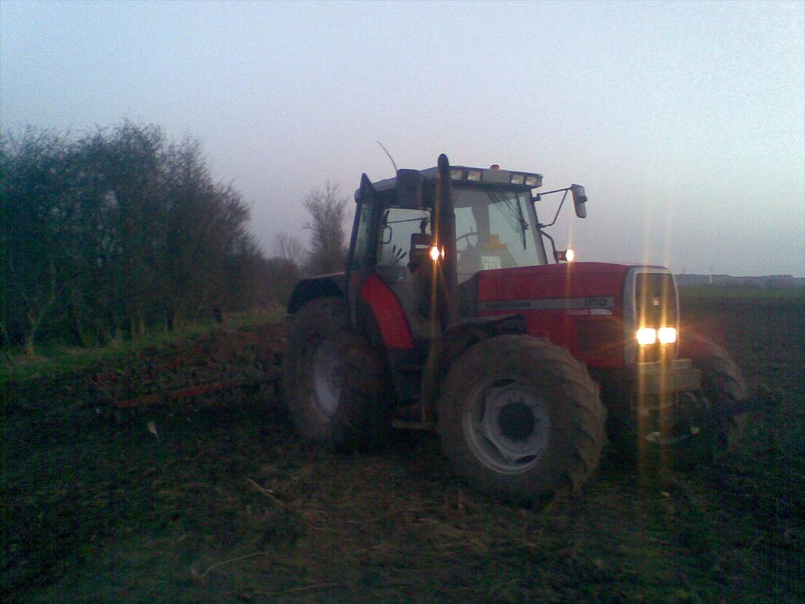 Massey Ferguson 8110 billede 6