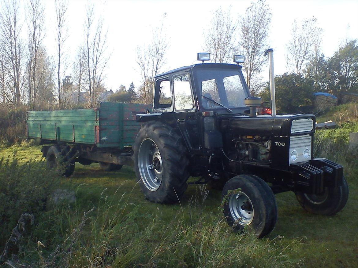 Volvo BM 700 - Vogne skulle lige oppe til maskinhuset og fixet lidt op :) før billede 4