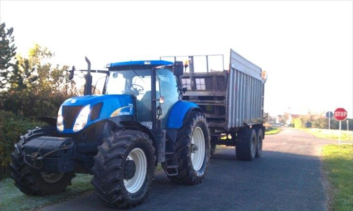 New Holland T7030 billede 9