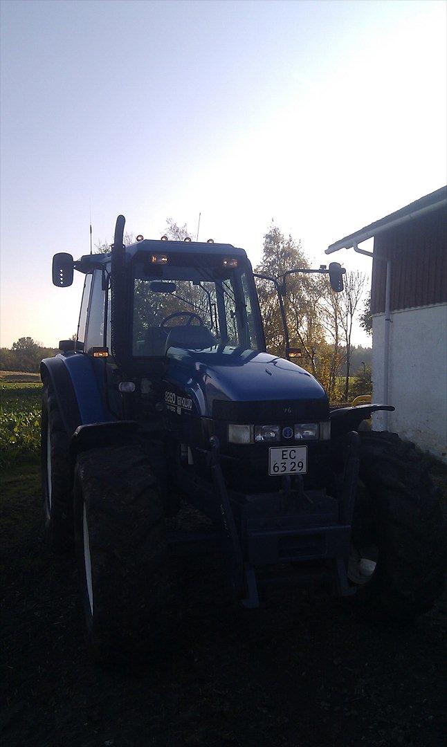 New Holland 8260 TURBO billede 4